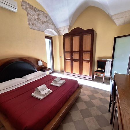 B&B Residenza Pizziniaco 莱切 外观 照片