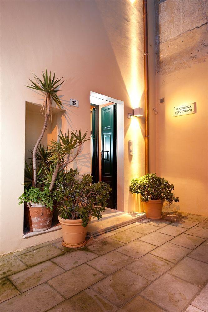 B&B Residenza Pizziniaco 莱切 外观 照片
